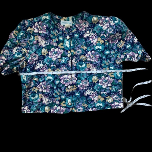 VINTAGE Cottagecore Blue Floral Button Up Crop Top - Picture 2 of 3